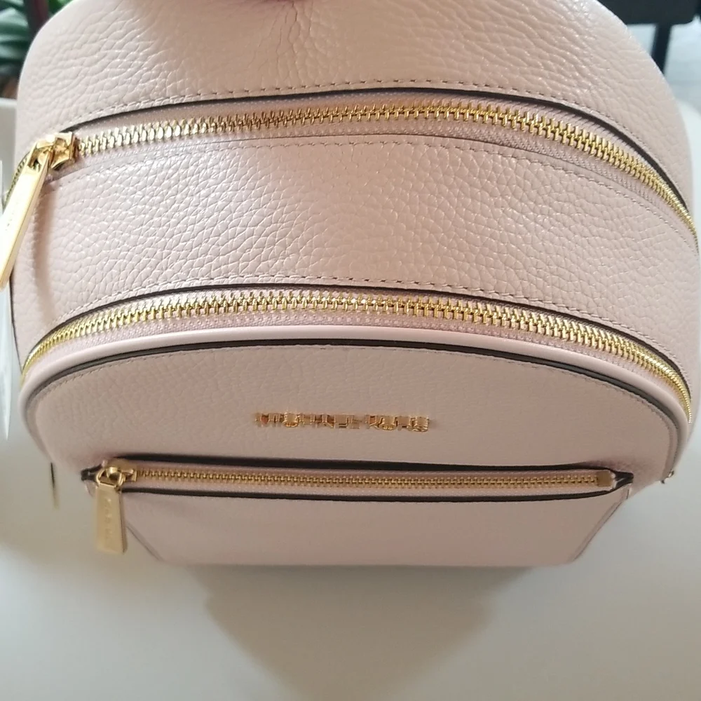 NWT Michael Kors Adina MD Leather Backpack In Powder Blush